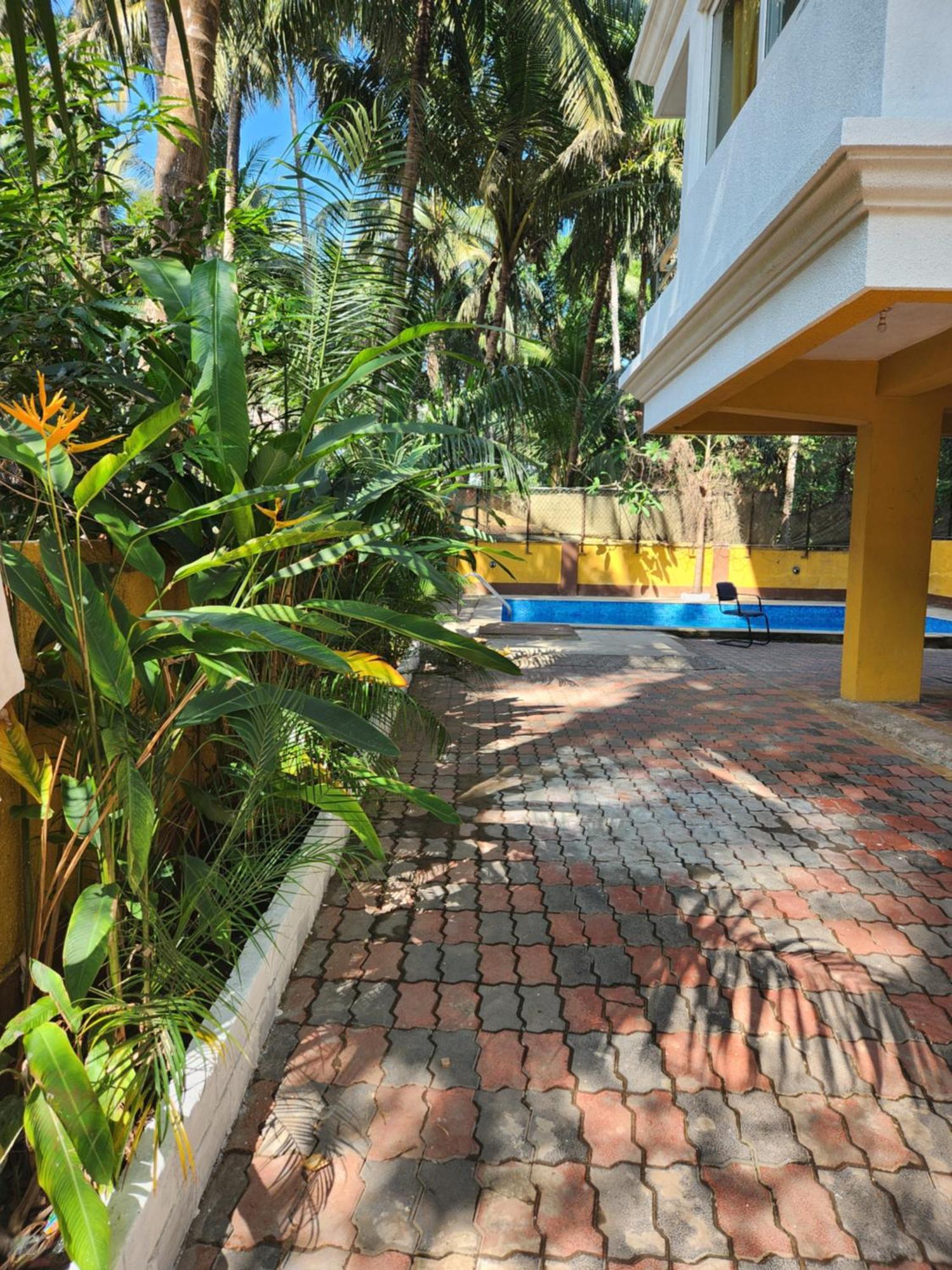 Luxury 2Bhk Apartment Near Calangute Baga Beach With Pool Exterior foto